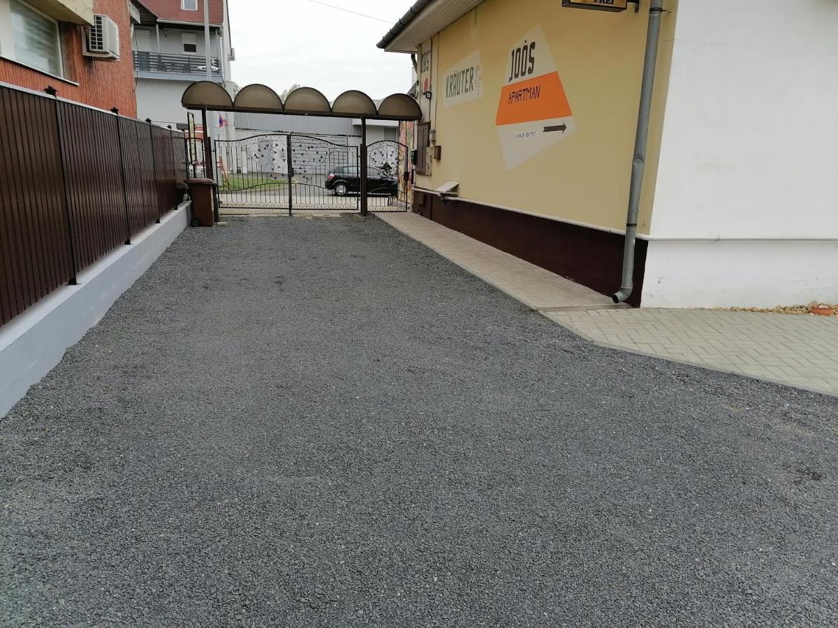 Sárvár Joos Apartman المظهر الخارجي الصورة